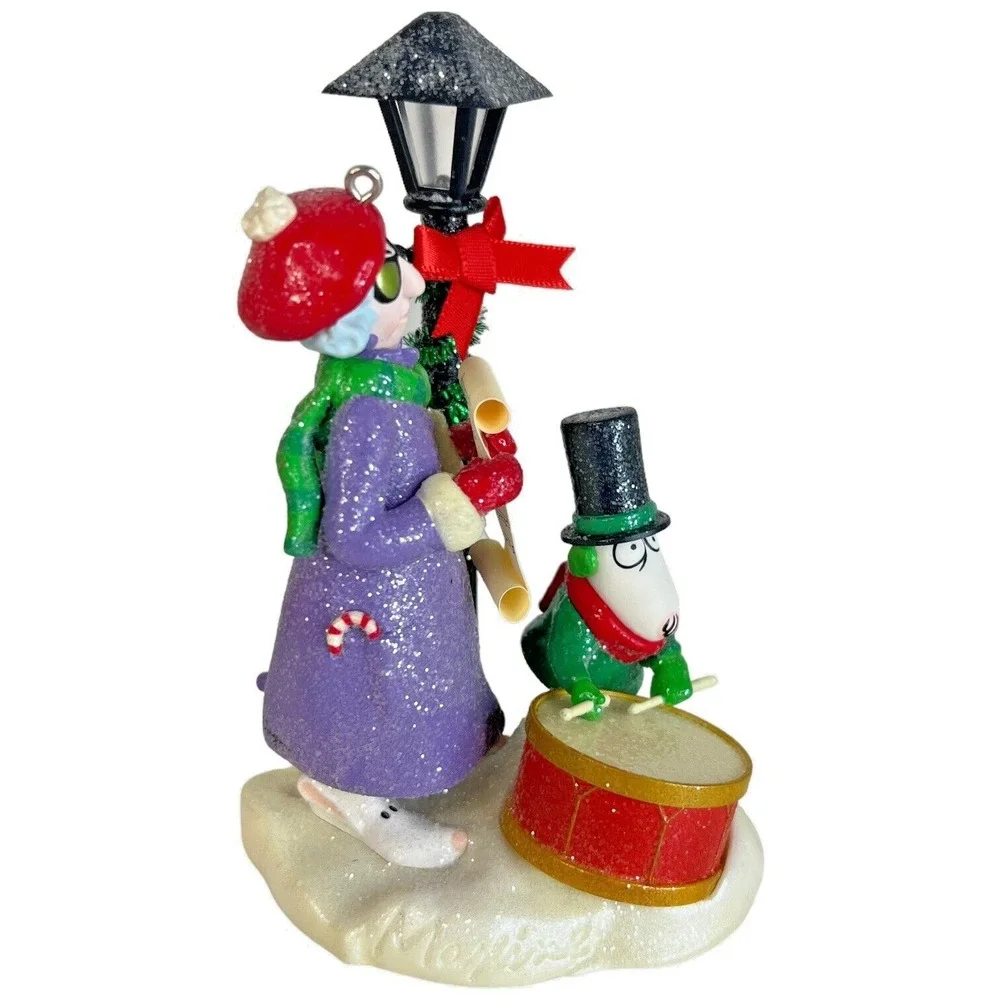 Maxine‎ The Crabby Caroler Hallmark Keepsake Ornament 2005 Sound & Light Magic